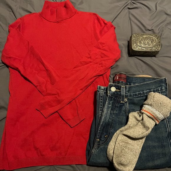 🍷Vintage 90's Talbots Red Turtle Neck🍷 - Picture 3 of 5